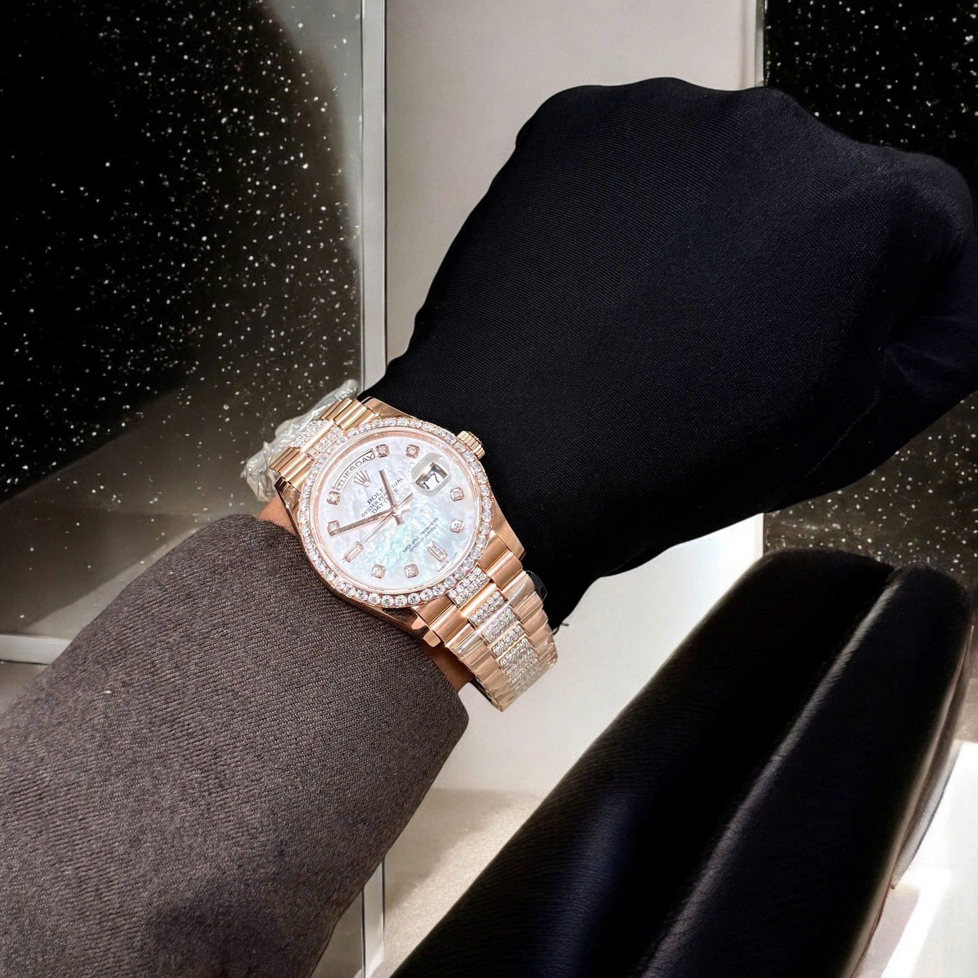 Rolex Day-Date Replica Watch Gold Wrapped Moissanite Diamonds Hong Kong 36mm - Elite Watch Atelier
