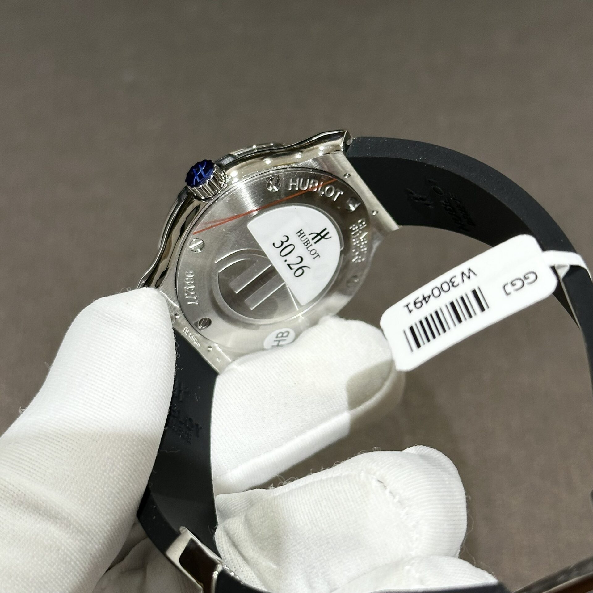 Hublot Replica Watch With Moissanite Diamonds Rubber Strap 33mm - Top club