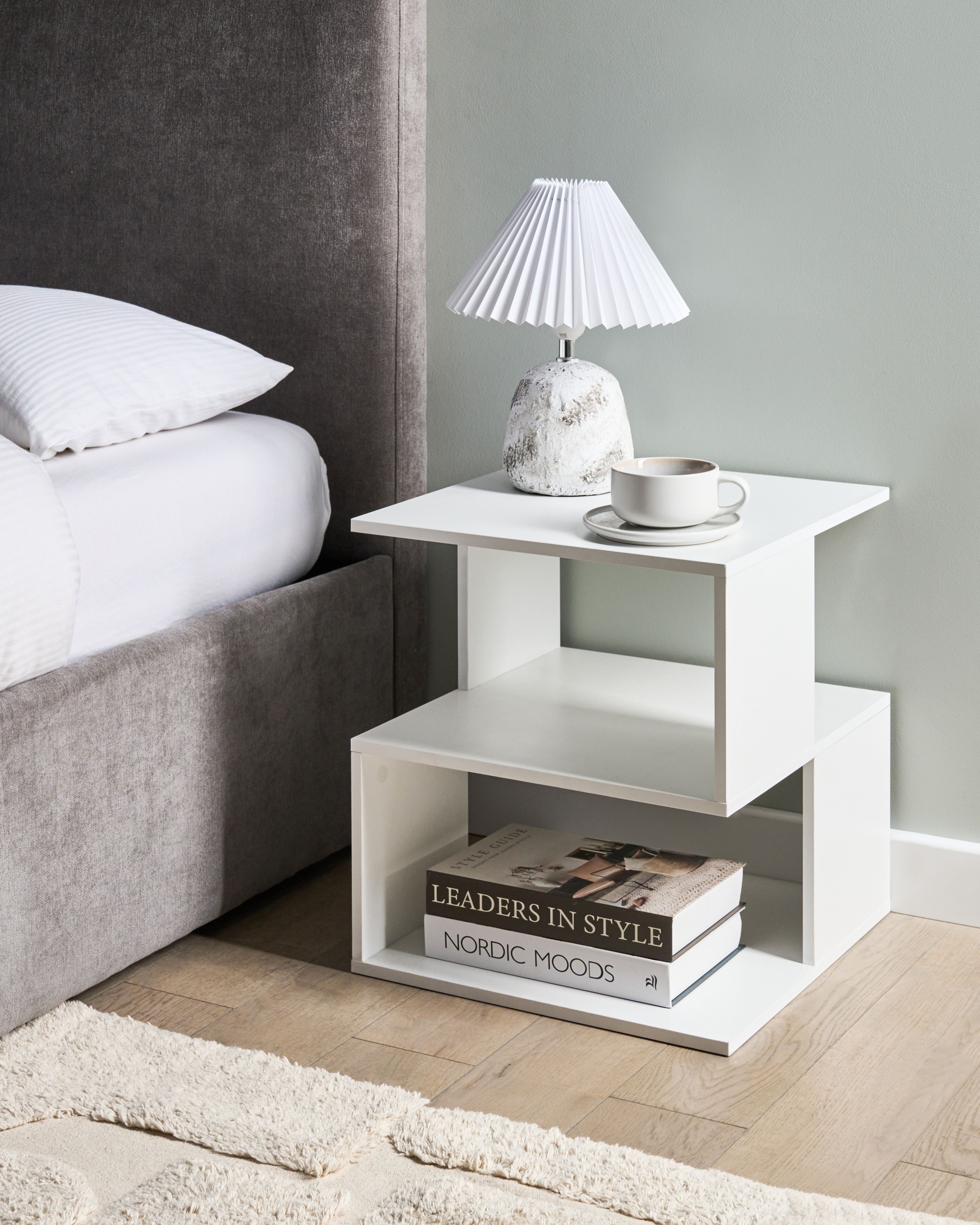 Bedside Table BAEUVAL White