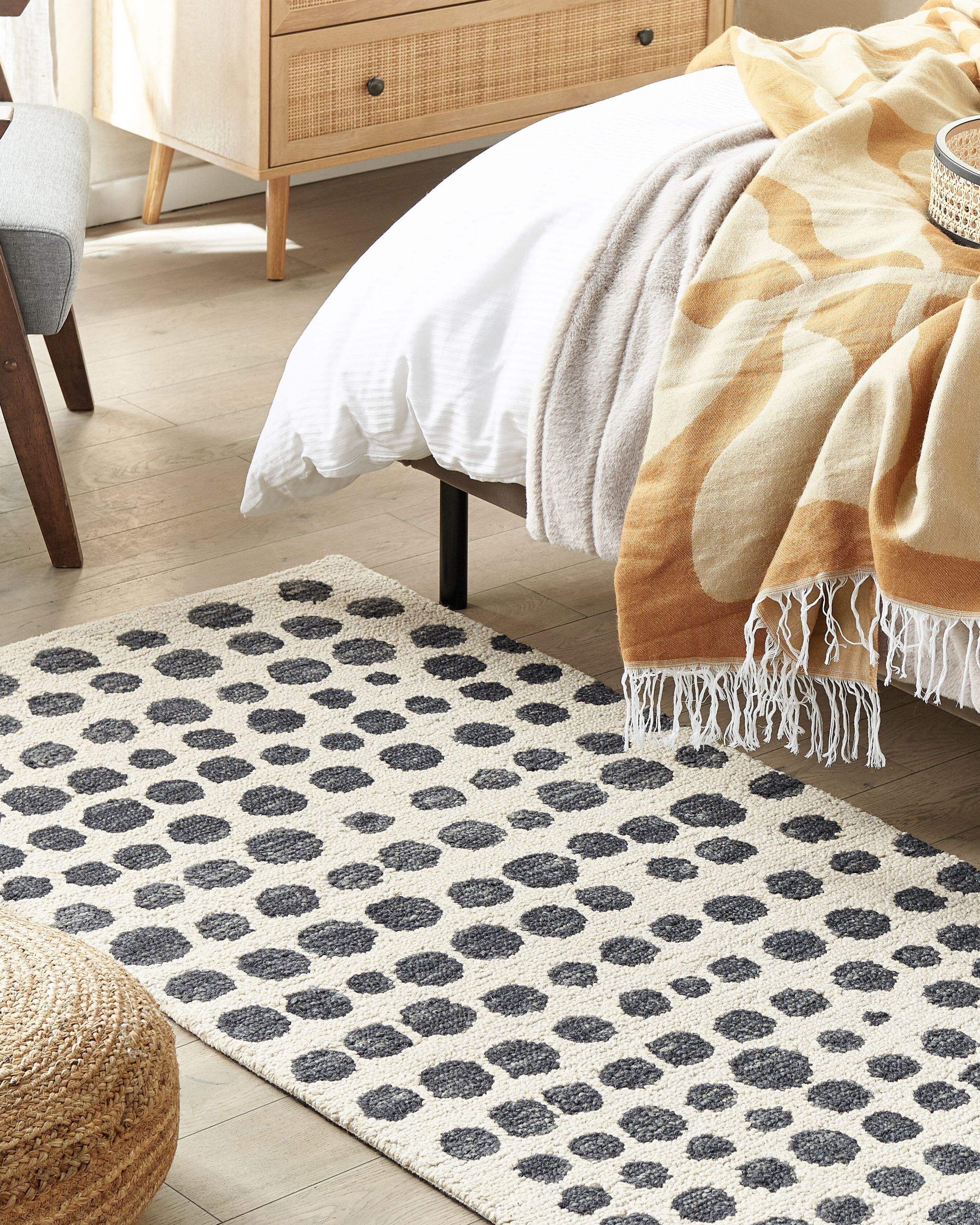 Rug HAVRAN Black/ White 80 x 150 cm Wool