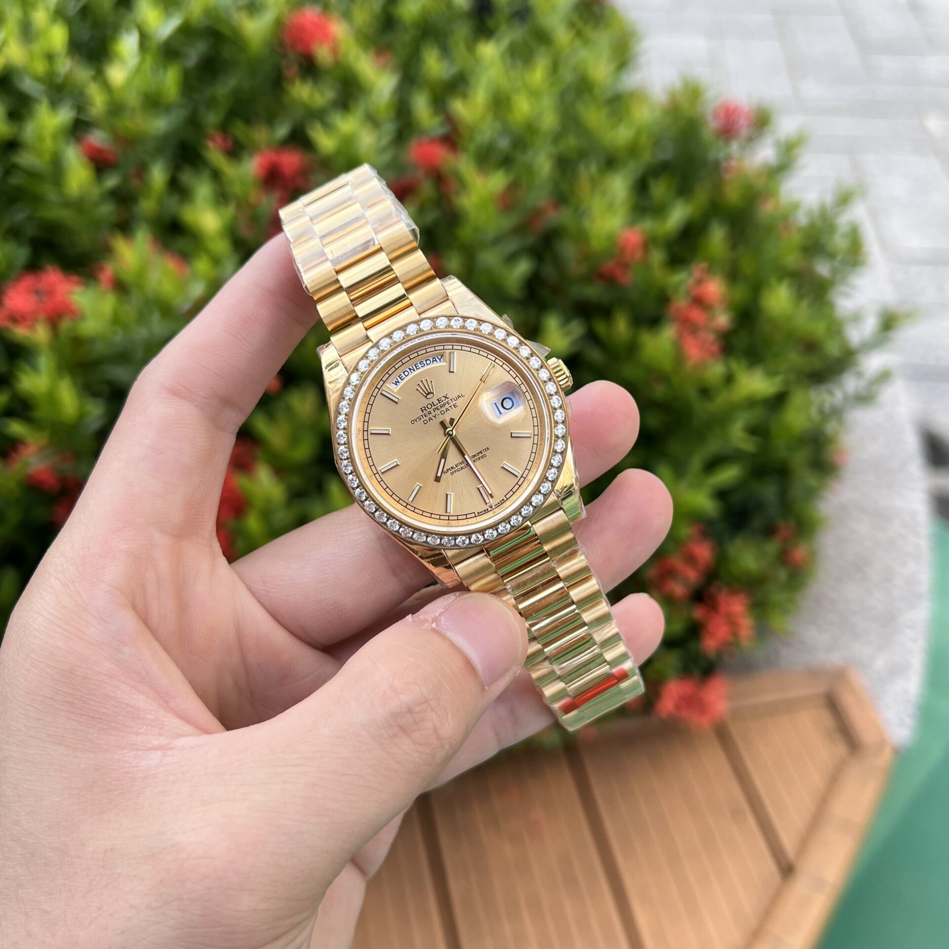 Rolex Day-Date Best Replica Watch Diamond Bezel Champagne Dial 40mm - Top club