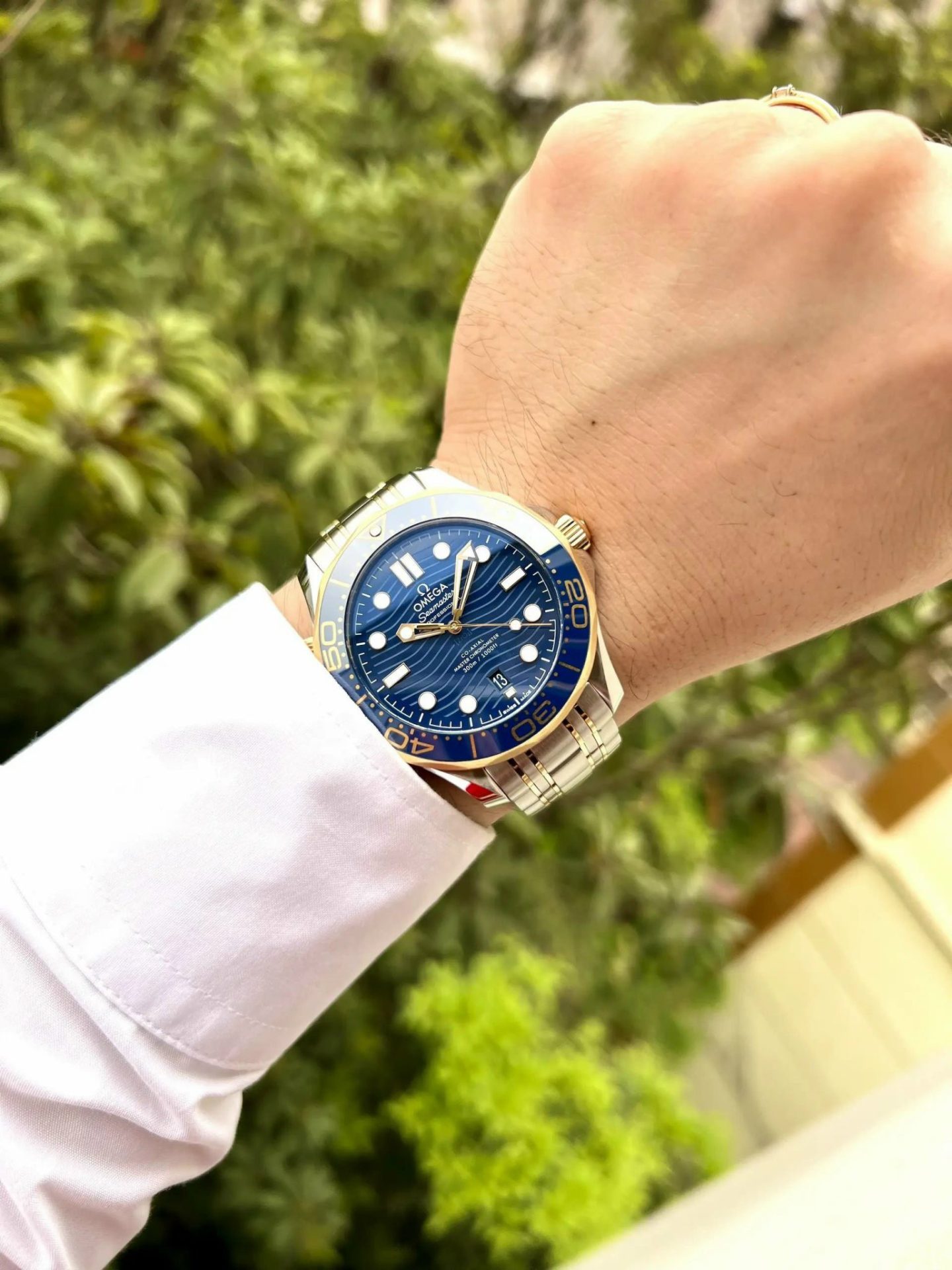 Omega Replica 1:1 Watch Seamaster Diver 300m Chronometer Blue Demi Gold 42mm - Top club