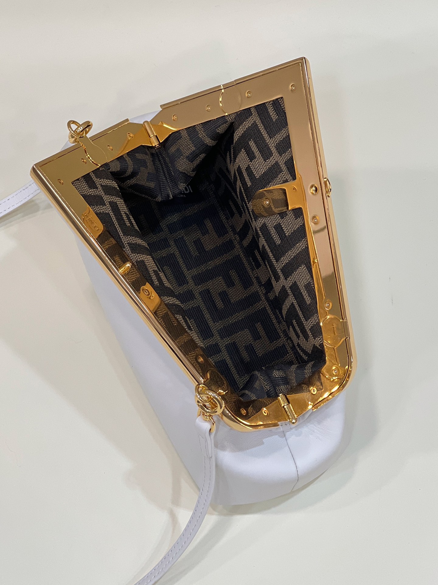 Fendi First - Replicaclubs