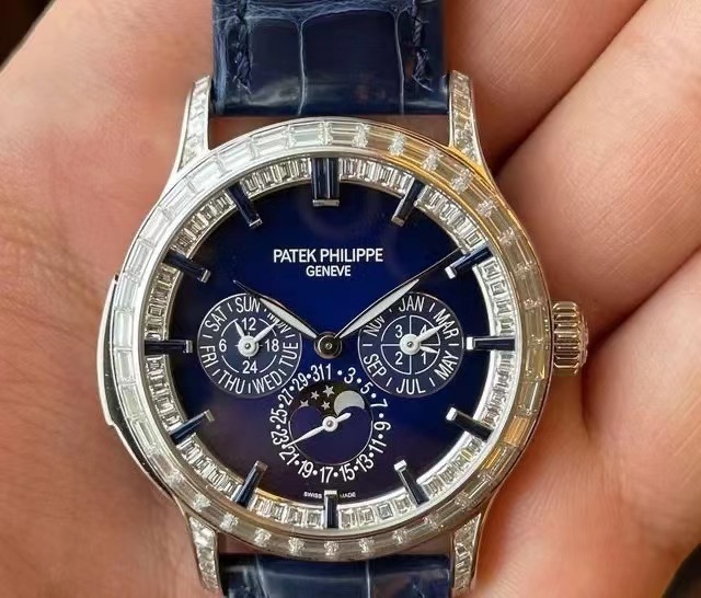 PATEKPHILIPPE Super Complication Chronograph Date Display Automatic Mechanical Movement Diamond Case Swiss Watch 42*12.28mm Men's Dark Blue 5374/300P-001(1:1 replica) - Top club