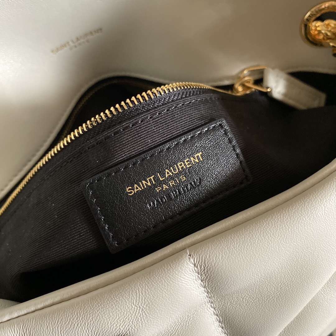 PUFFER MEDIUM BAG IN QUILTED LAMBSKIN1:1High-quality replica