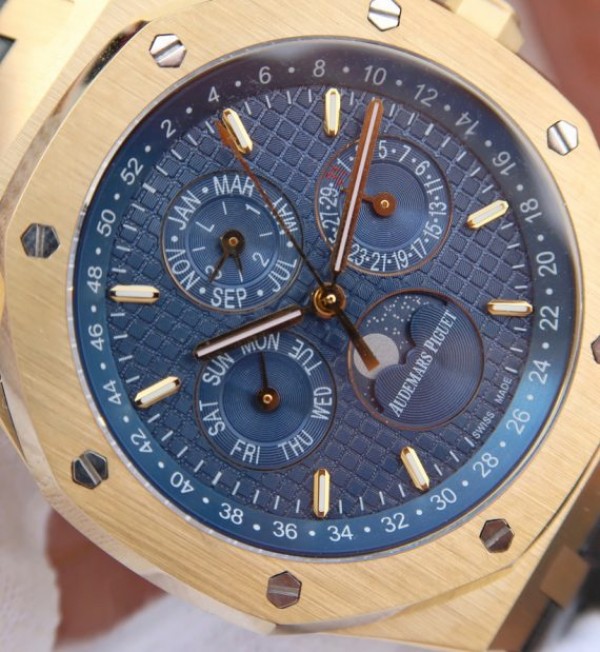 Replica Audemars Piguet JF Royal Oak 41mm 26574 YG Blue Dial Leather Strap A5134 - Top club