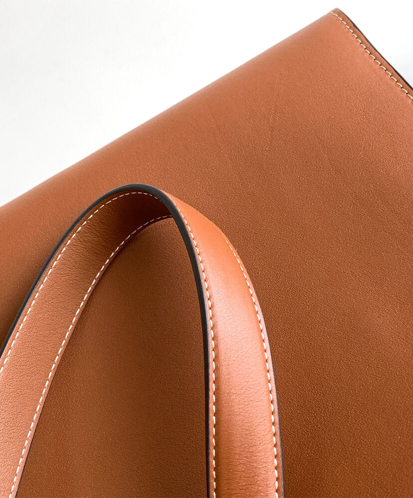 Celine Cabas 16 In Smooth Calfskin Coffee1:1High-quality replica