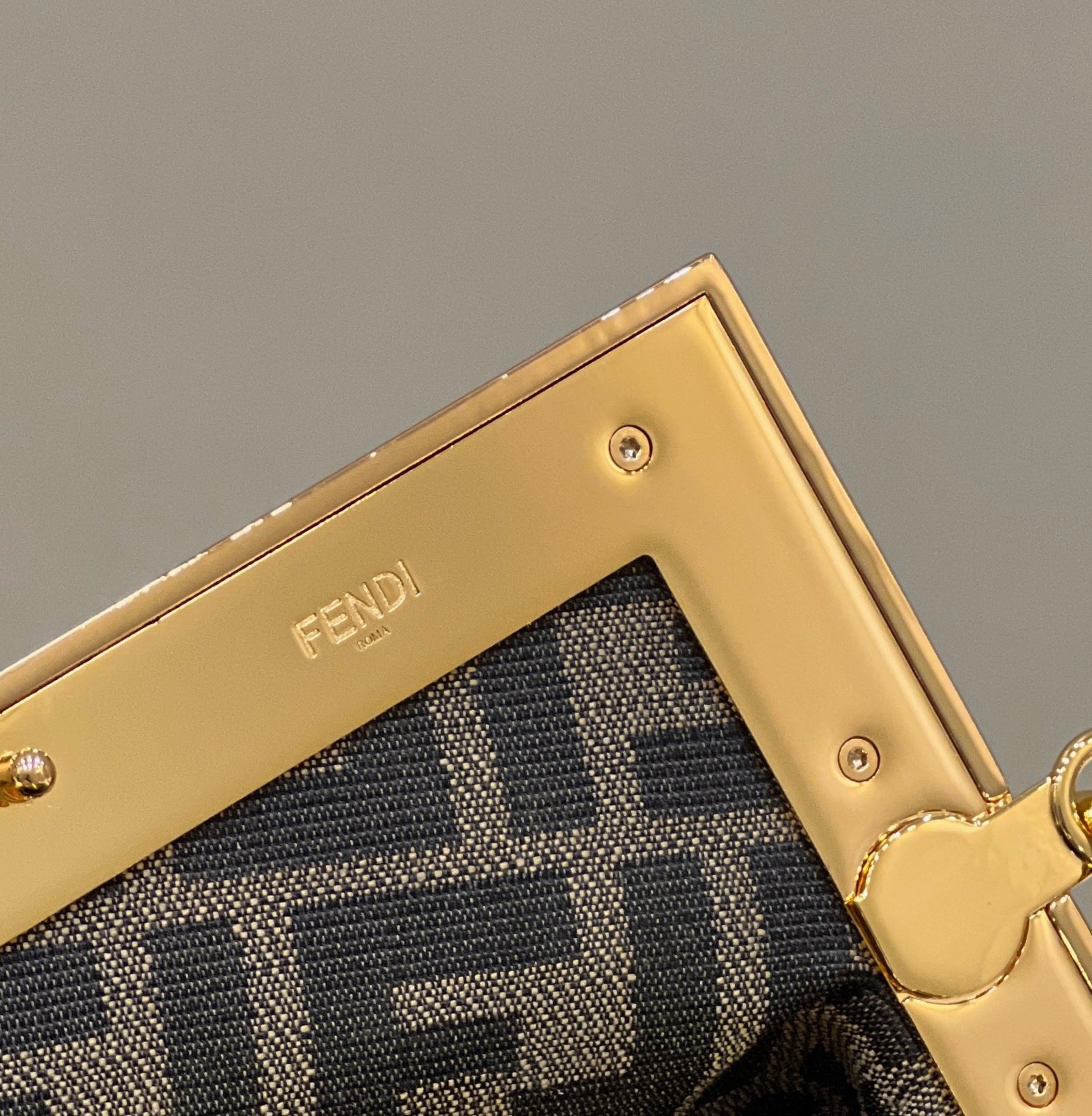 Fendi First - Replicaclubs