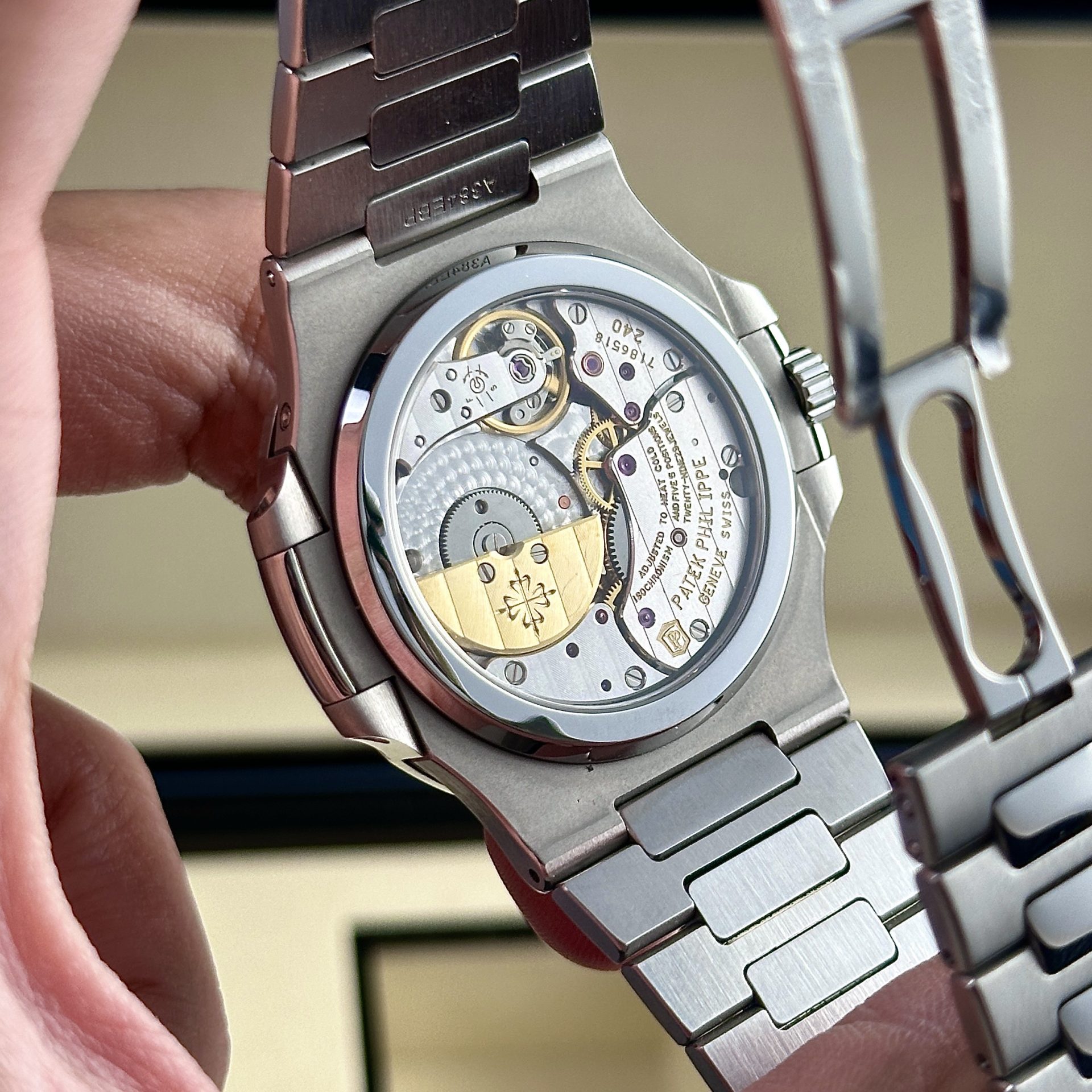 Patek Philippe Best Replica Watch Nautilus 5712 Custom Authentic Details 40mm - Top club