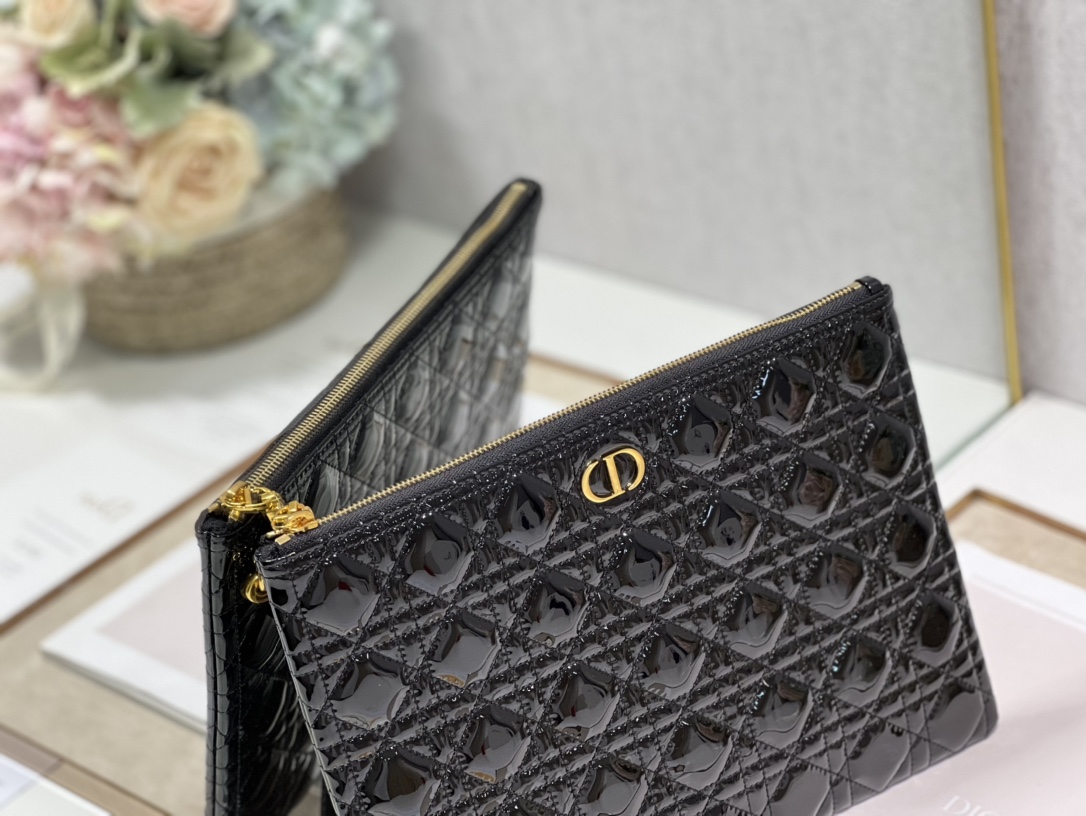 Large Caro Daily Pouch Black/Grey/Brown For Women 12in/30cm S5086UWHC_M9001:1High-quality replica