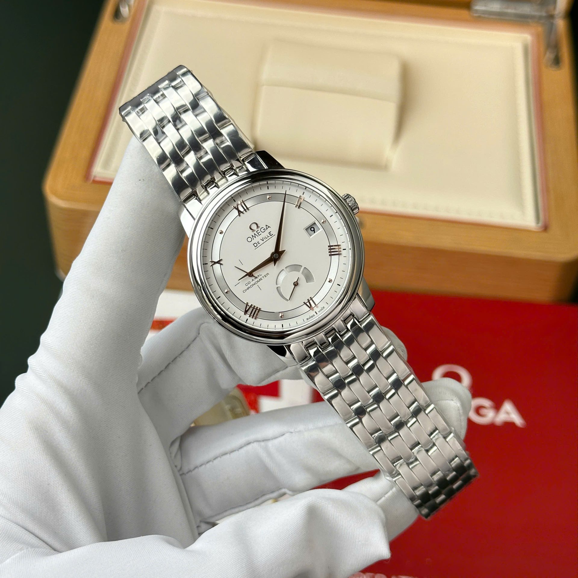 Omega De Ville Prestige Power Reserve Replica Watch White Dial Metal Wire 39.5mm - Elite Watch Atelier
