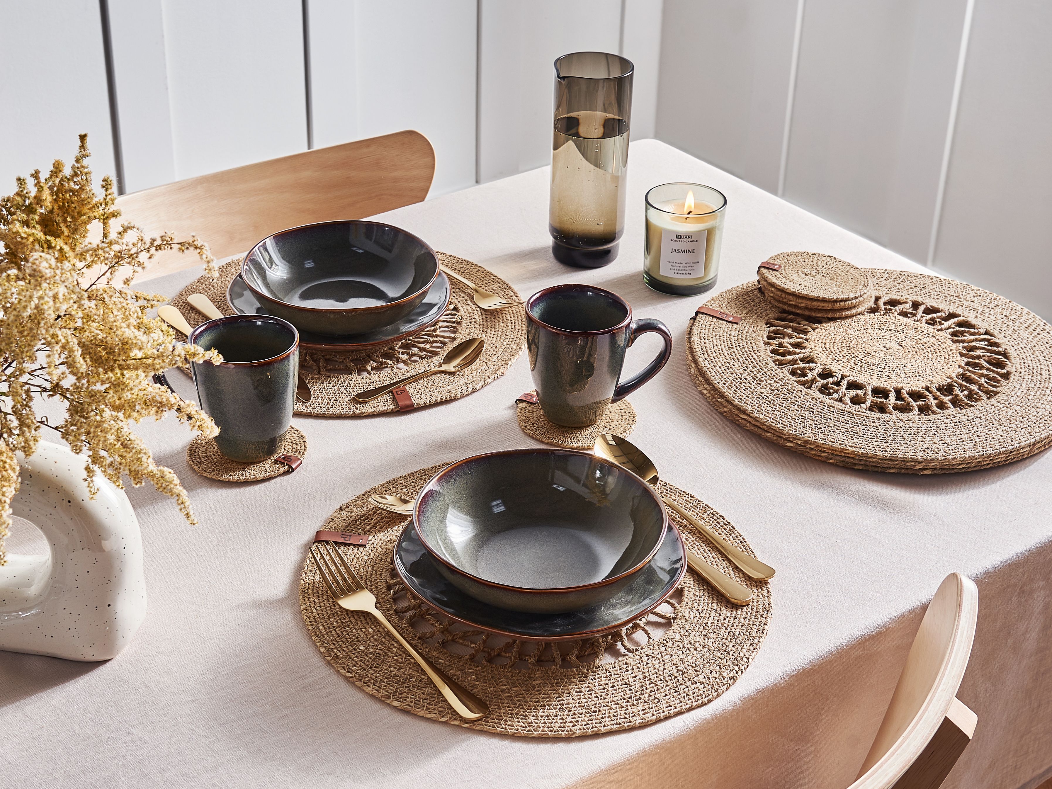12 Piece Placemats and Coasters Set PEPPERBERRY Natural Seagrass