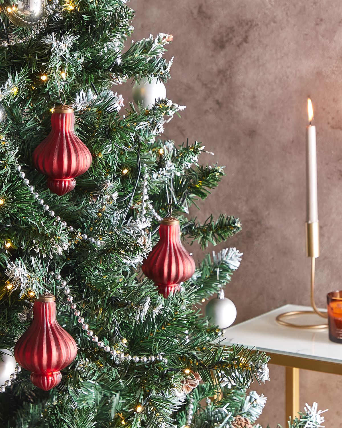 Set of 8 Baubles BRILLANT Glass Red