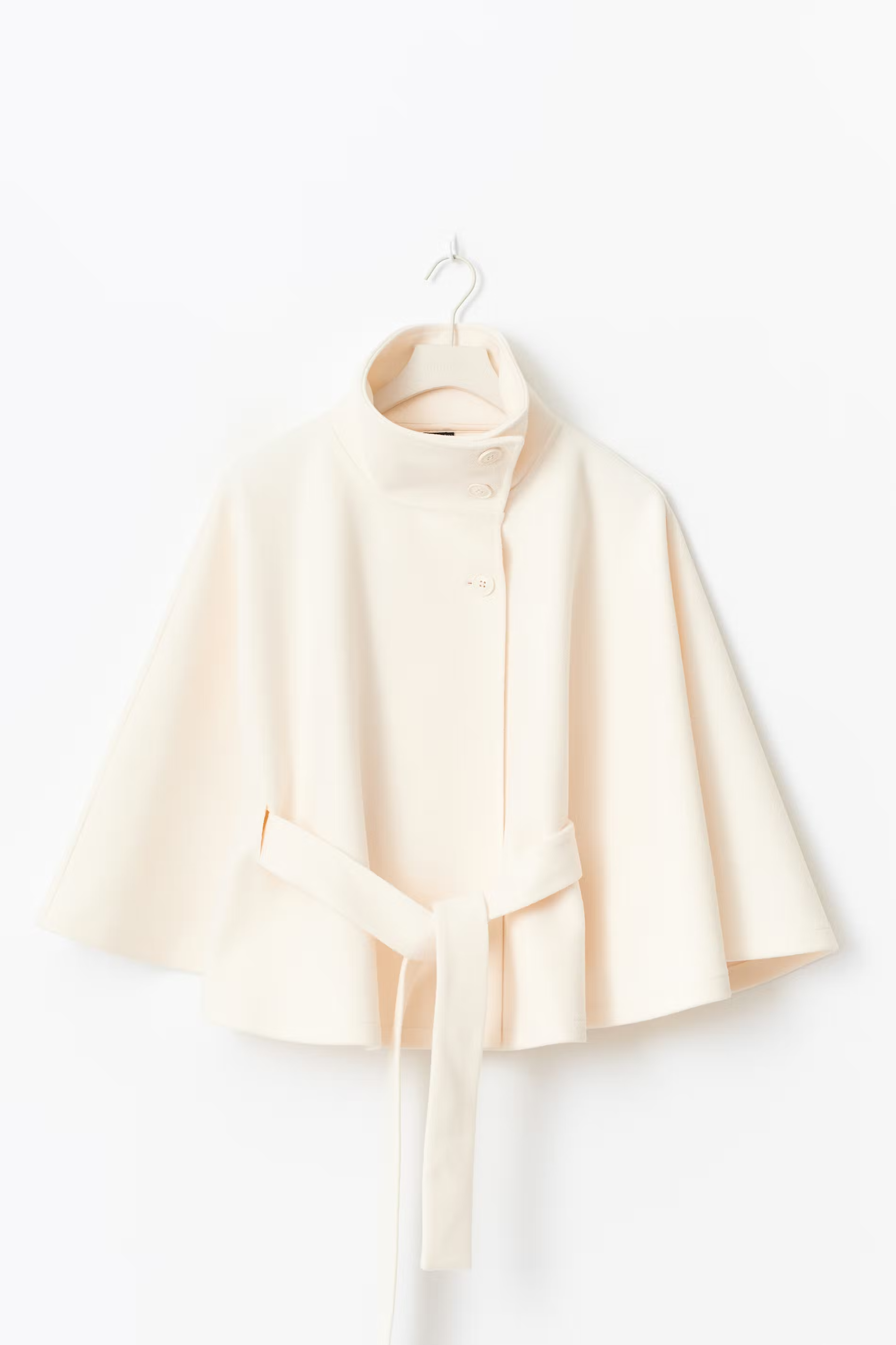 Elegante Dames Wintercape met Hoge Kraag en Bijpassende Riem – Perfect voor Kantoor en Stadsuitjes in Zwart, Marine of Bordeaux