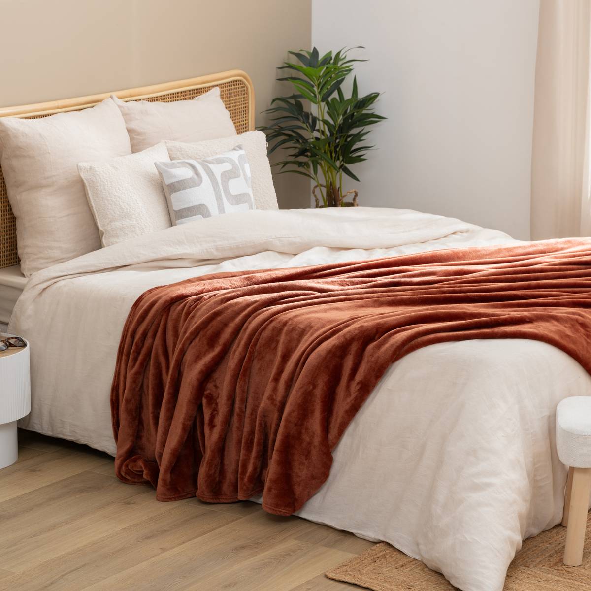Flannel Throw "Ollis" Terracotta, 260x240 cm