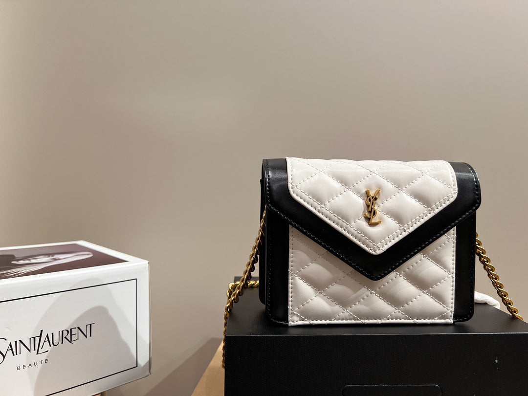TO – New Luxury Bags SLY 3181:1High-quality replica