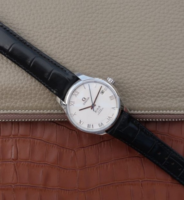 Replica Omega V6 De Ville 41mm SS White Dial Black Leather Strap A8500 - Top club