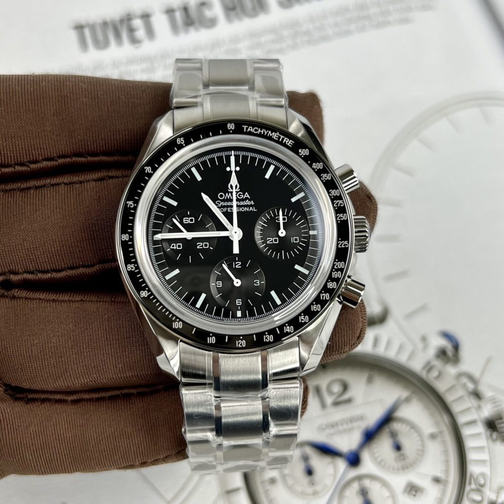 Omega SpeedMaster Moonwatch Chronograph Replica 11 Watches Black Dial 42mm - Top club