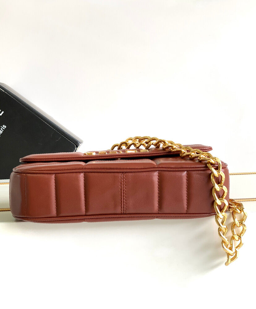 Celine Chain Shoulder Bag Matelasse Monochrome Coffee1:1High-quality replica