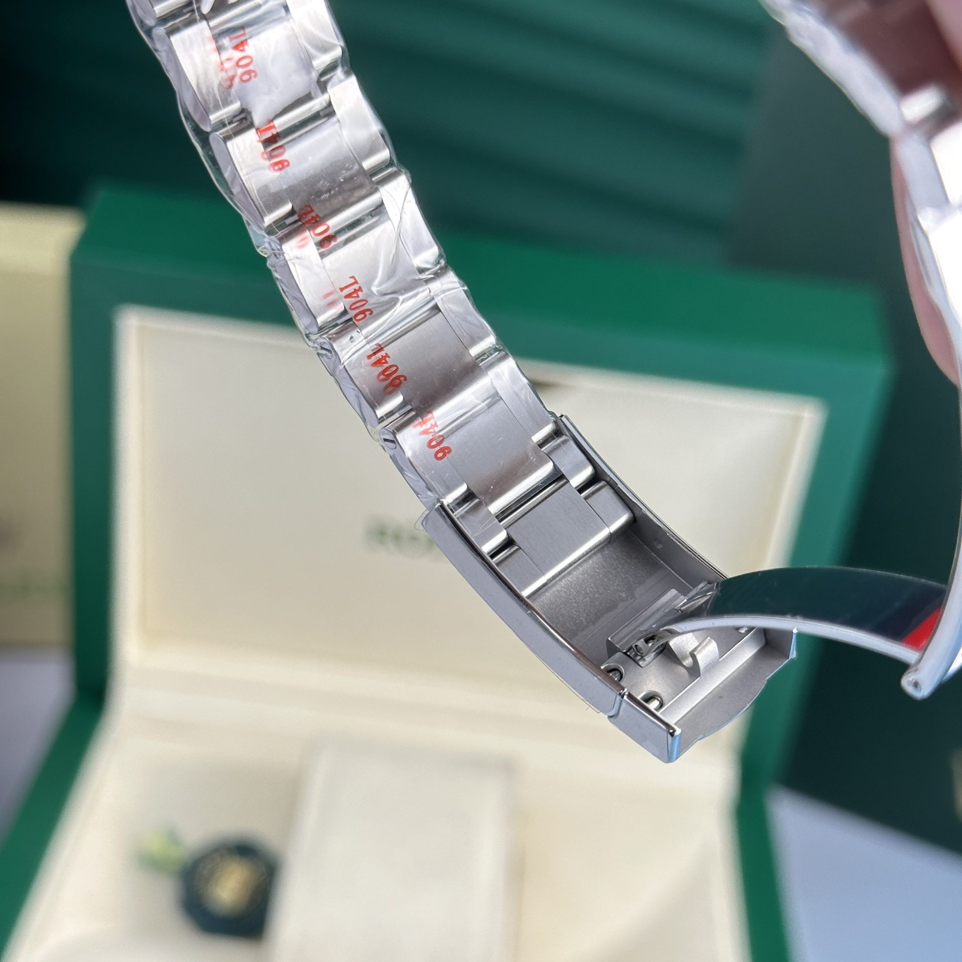 Rolex Replica Watch Oyster Perpetual 126000 Dial Black Clean Factory 36mm - Top club