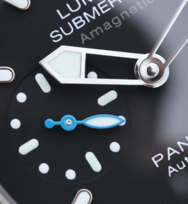 Replica Panerai XF PAM1389 Titanium Black Ceramic Bezel Rubber Strap P.9010 - Top club