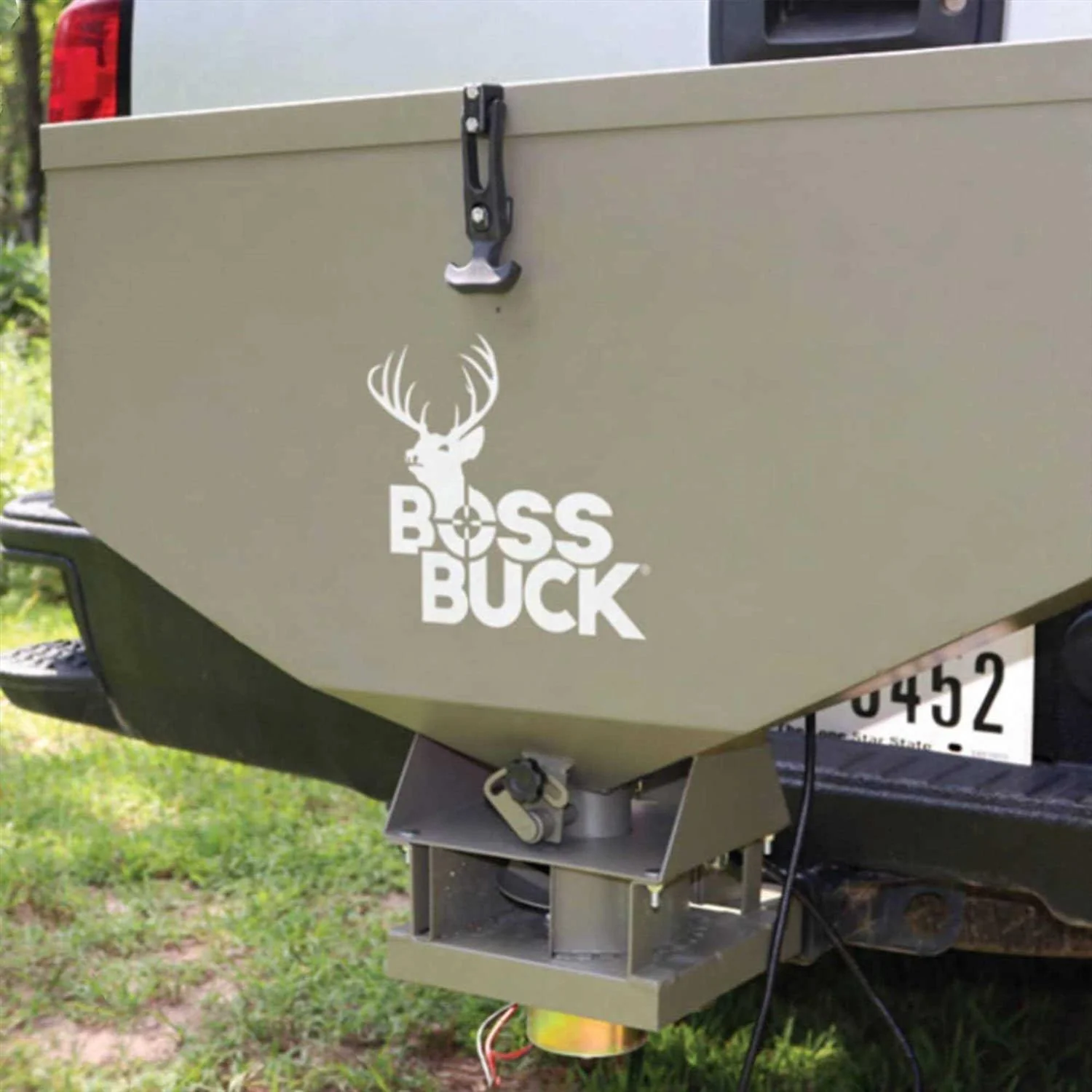 Boss Buck 80lb ATV Seeder Spreader - Image 2 Boss Buck 80lb ATV Seeder Spreader - Image 2