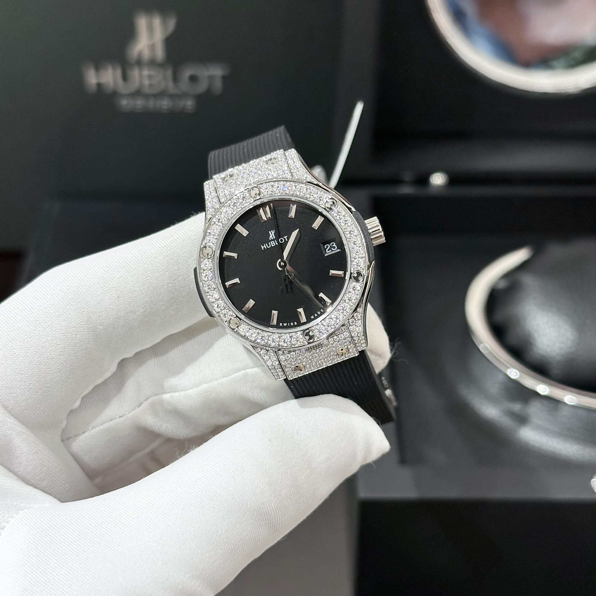Hublot Replica 11 Watch Classic Fusion Women s With Moissanite Diamond Case 33mm - Top club