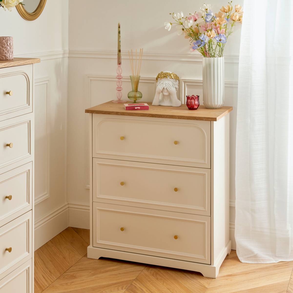 Dresser "Mohea" Ivory, 72x39 cm