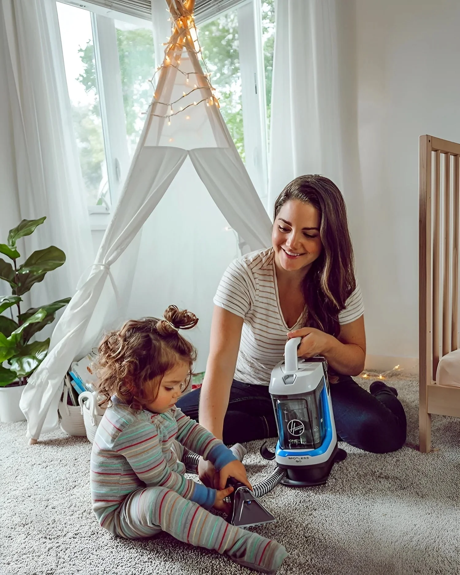 Hoover PowerDash GO Pet Portable Spot Carpet Cleaner - FH13001