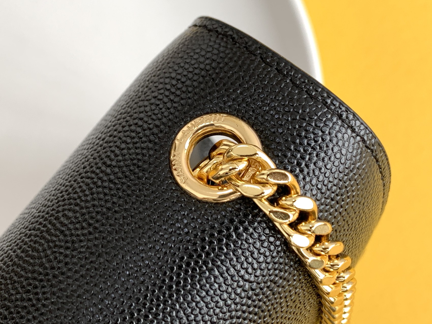 KATE SMALL CHAIN BAG WITH TASSEL IN CROCODILE-EMBOSSED SHINY LEATHER1:1High-quality replica