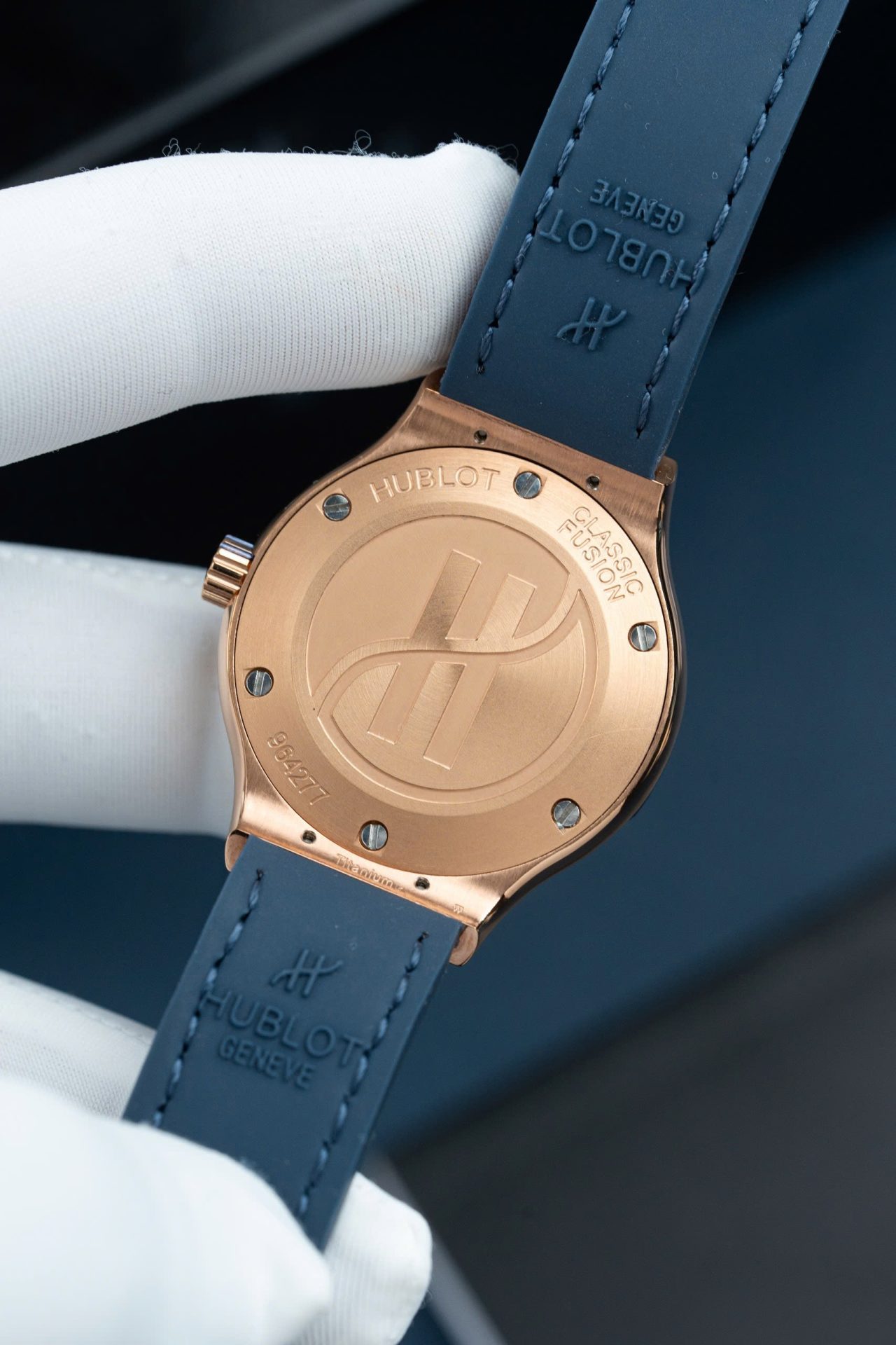 Hublot Replica Watch Classic Fusion King Gold Dial Blue 33mm - Top club
