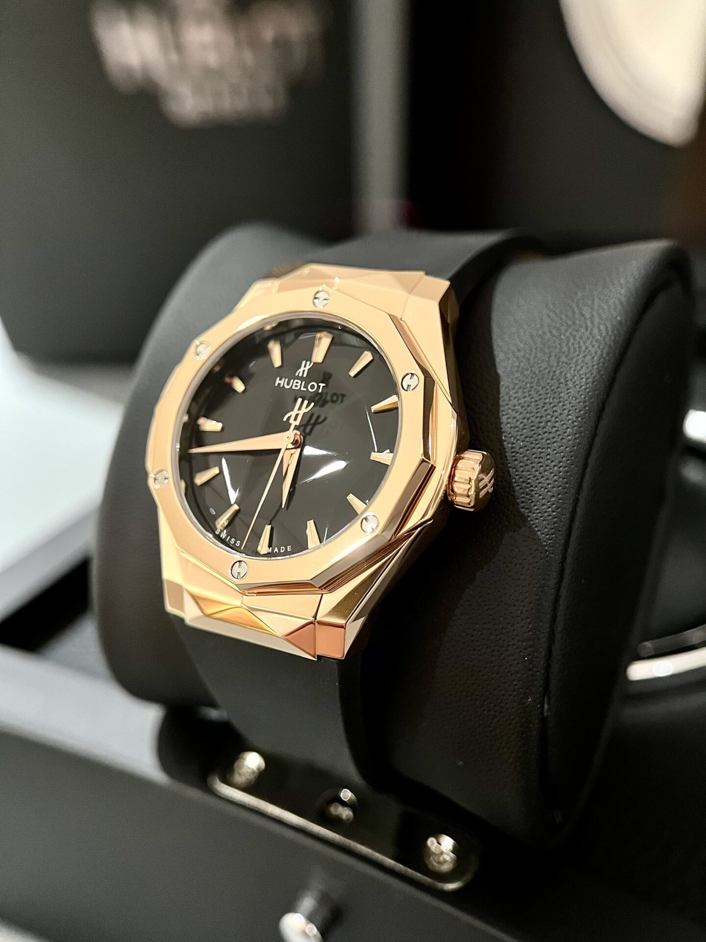 Hublot Replica Watch Orlinski King Gold Black Dial APS Factory 40mm - Top club