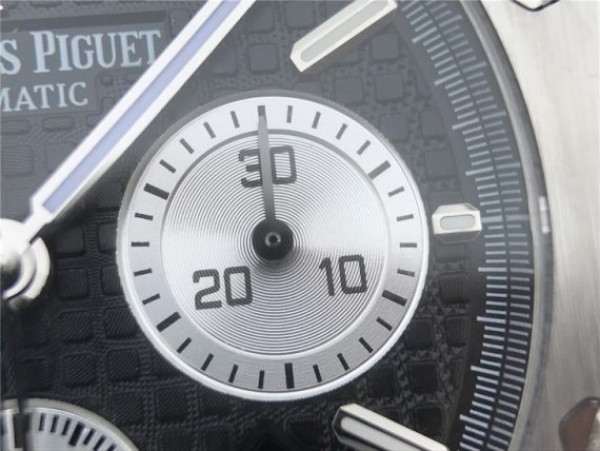 Replica Audemars Piguet Royal Oak Chronograph SS JHF Black/White Dial SS Bracelet A7750 - Top club