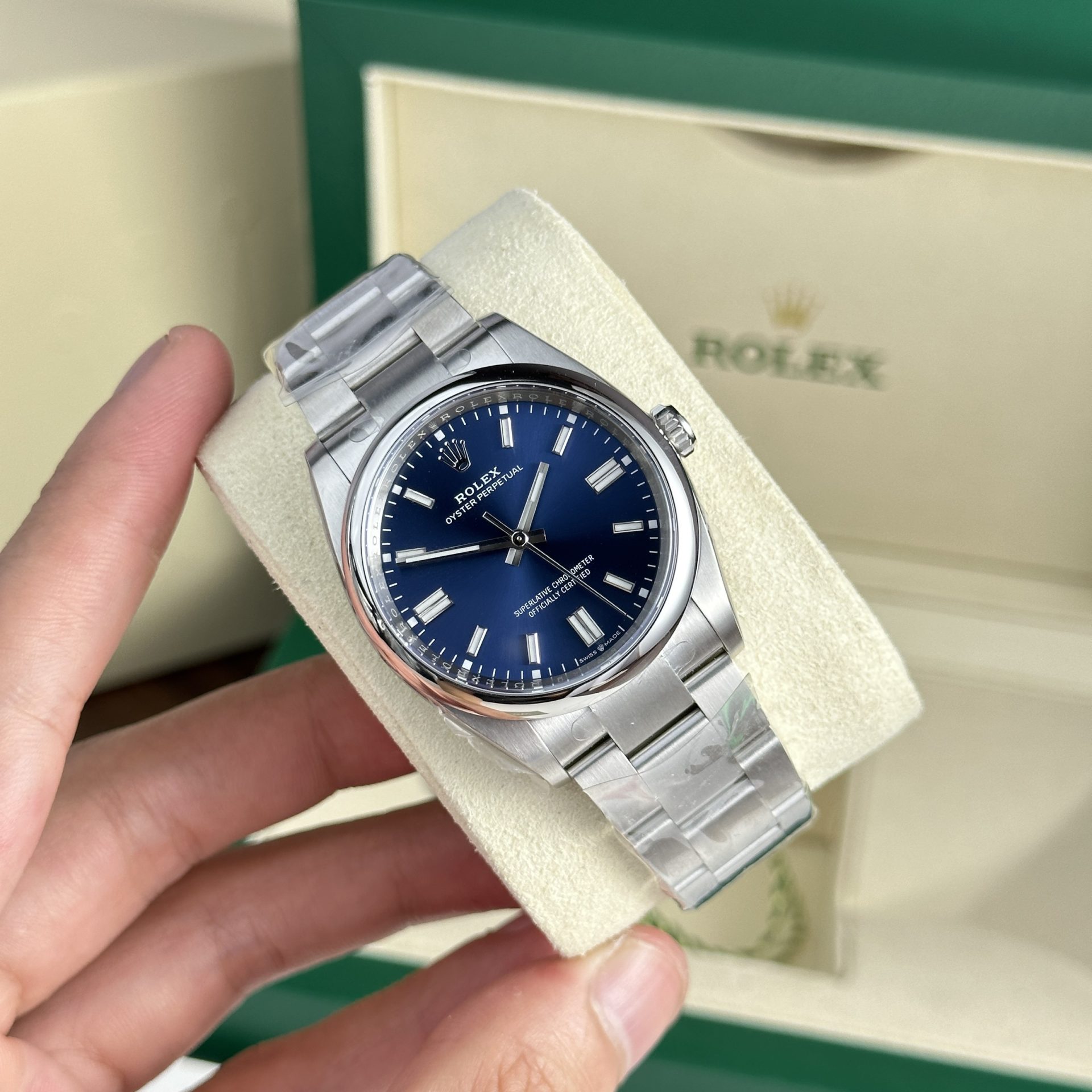 Rolex Replica Watch Oyster Perpetual 126000 Blue Dial Clean Fatory 36mm - Elite Watch Atelier