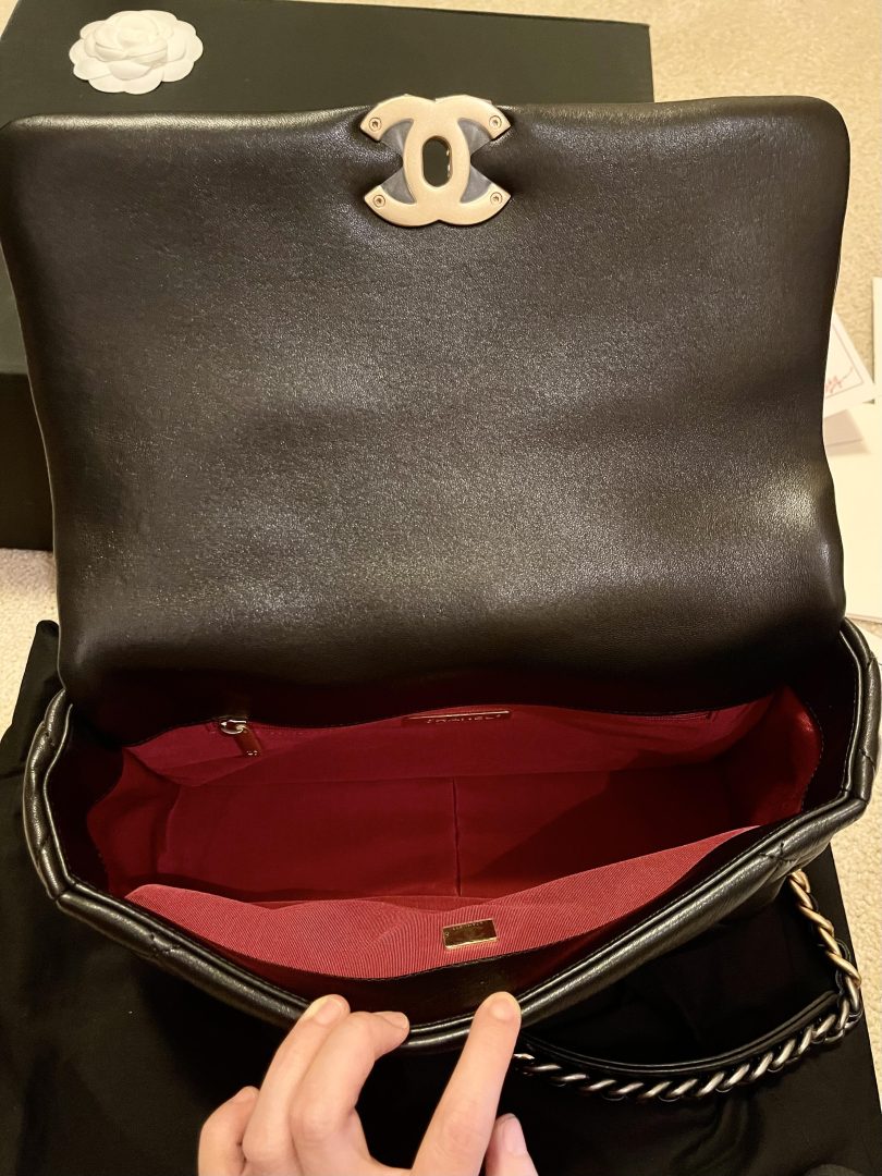 CHANEL 19 LARGE HANDBAG