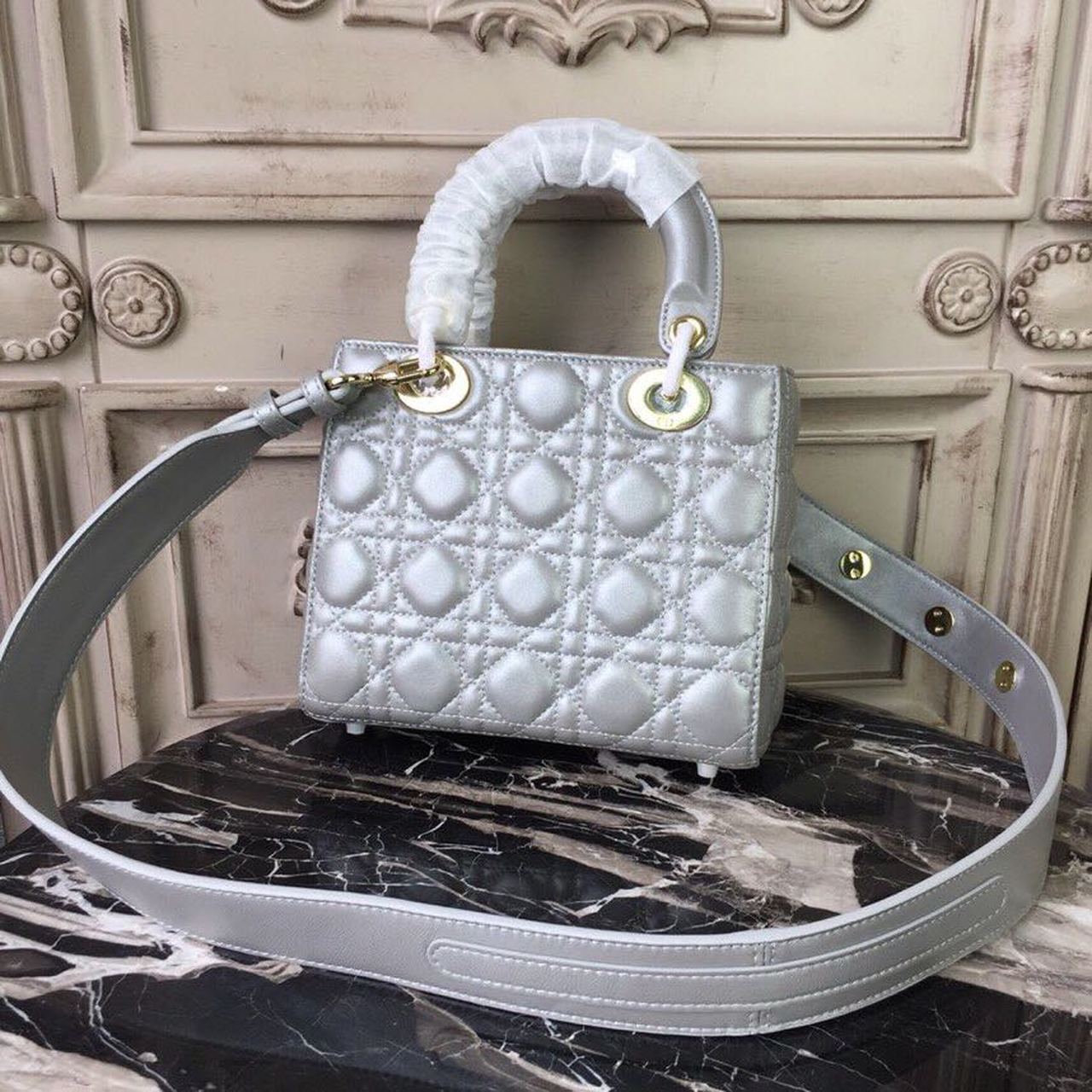 Christian Dior Small Lady Dior Bag Gold Toned Hardware Pearl Silver White For Women 8in/20cm CD1:1High-quality replica