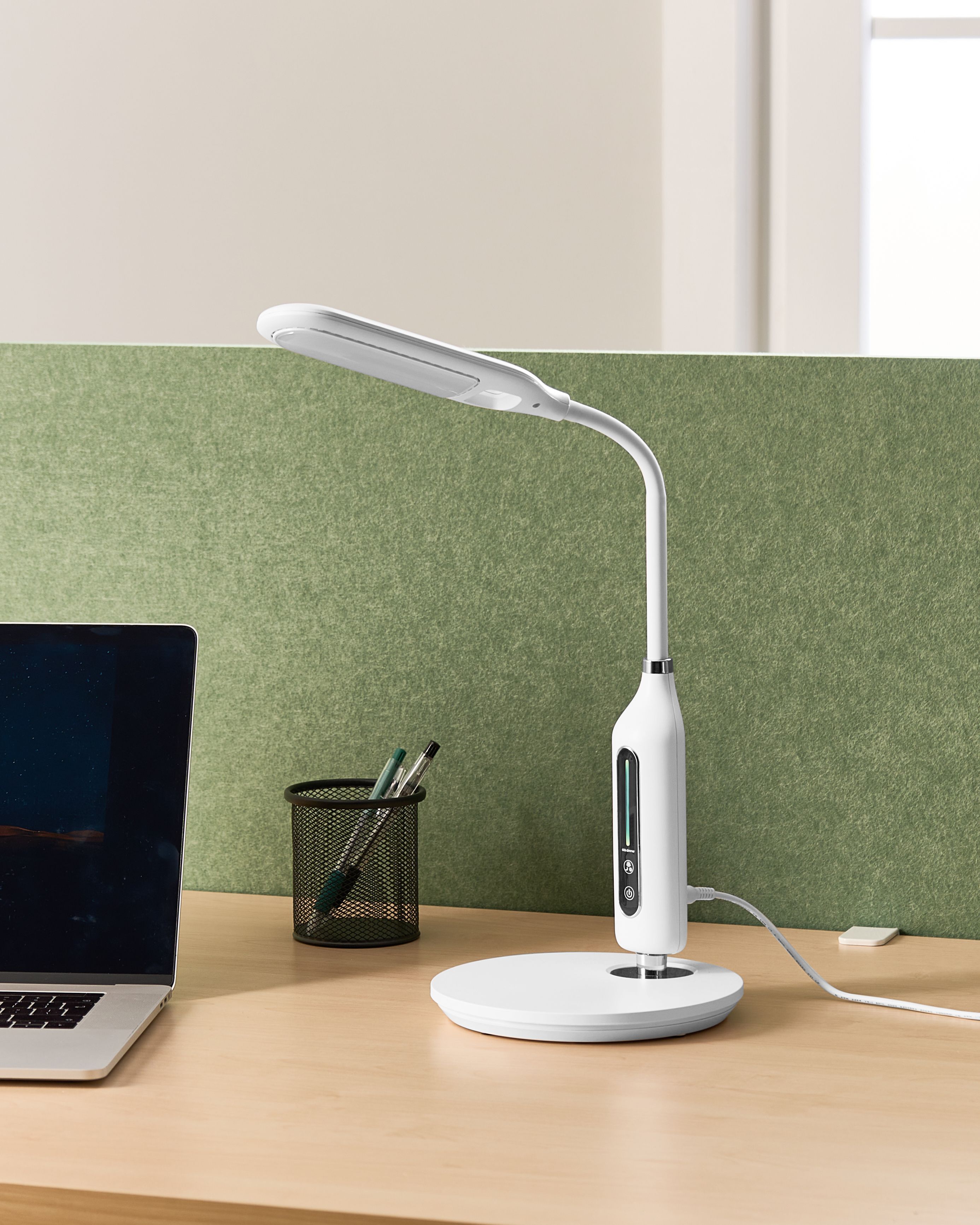 LED Desk Lamp CYGNUS with Dimmer Metal White