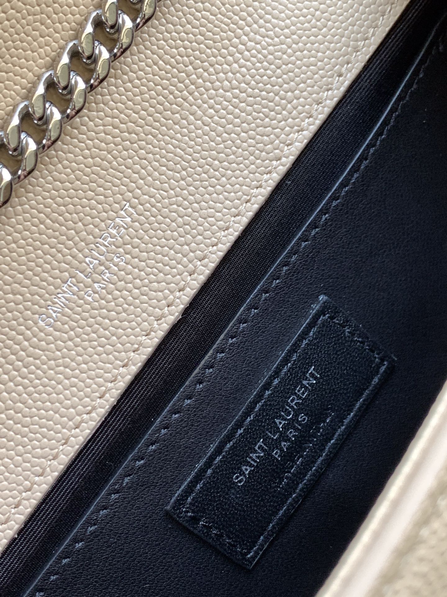 KATE SMALL CHAIN BAG IN GRAIN DE POUDRE EMBOSSED LEATHER1:1High-quality replica