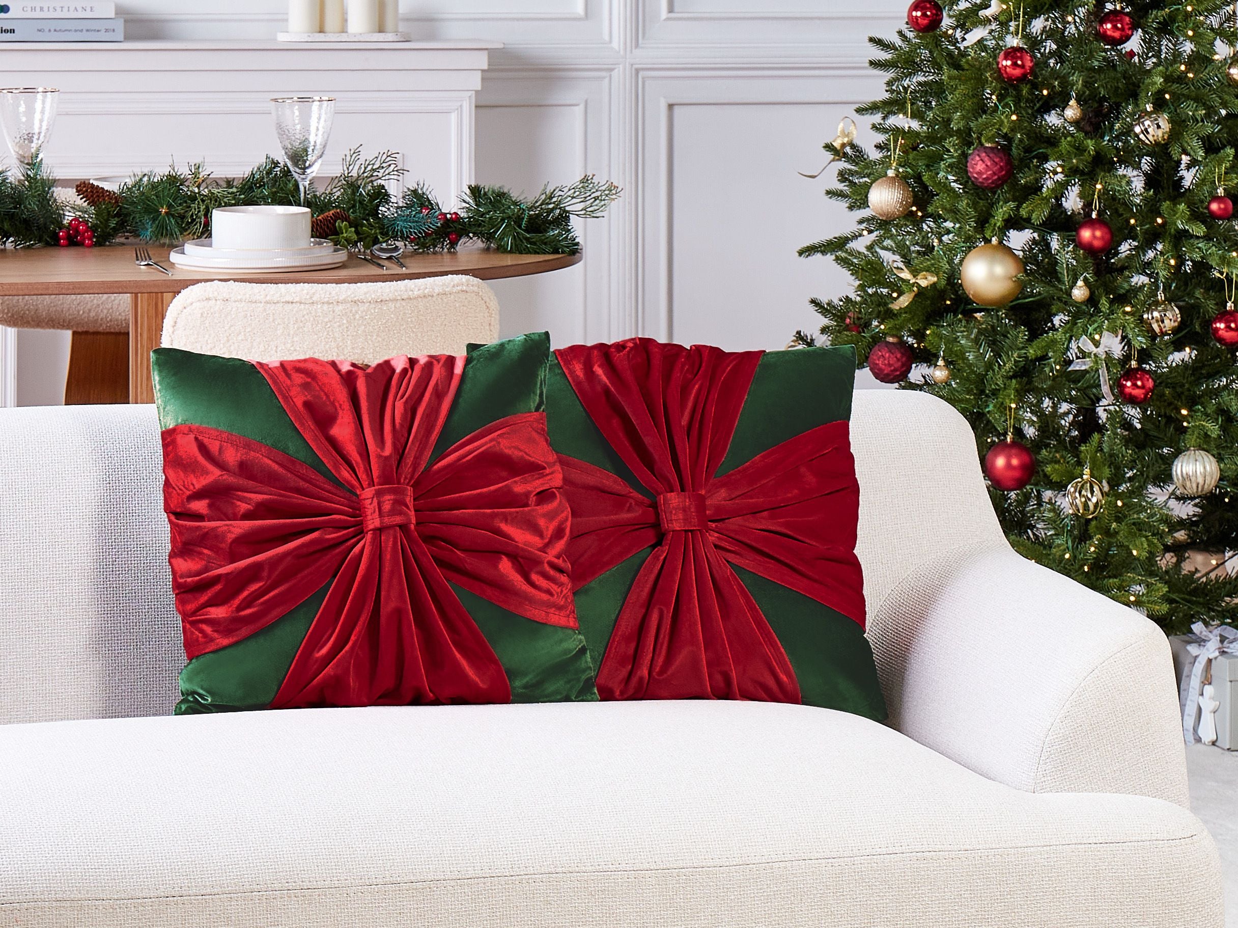Set of 2 Decorative Cushions MARSHMALLOW Velvet 45 x 45 cm Red Green Christmas Motif