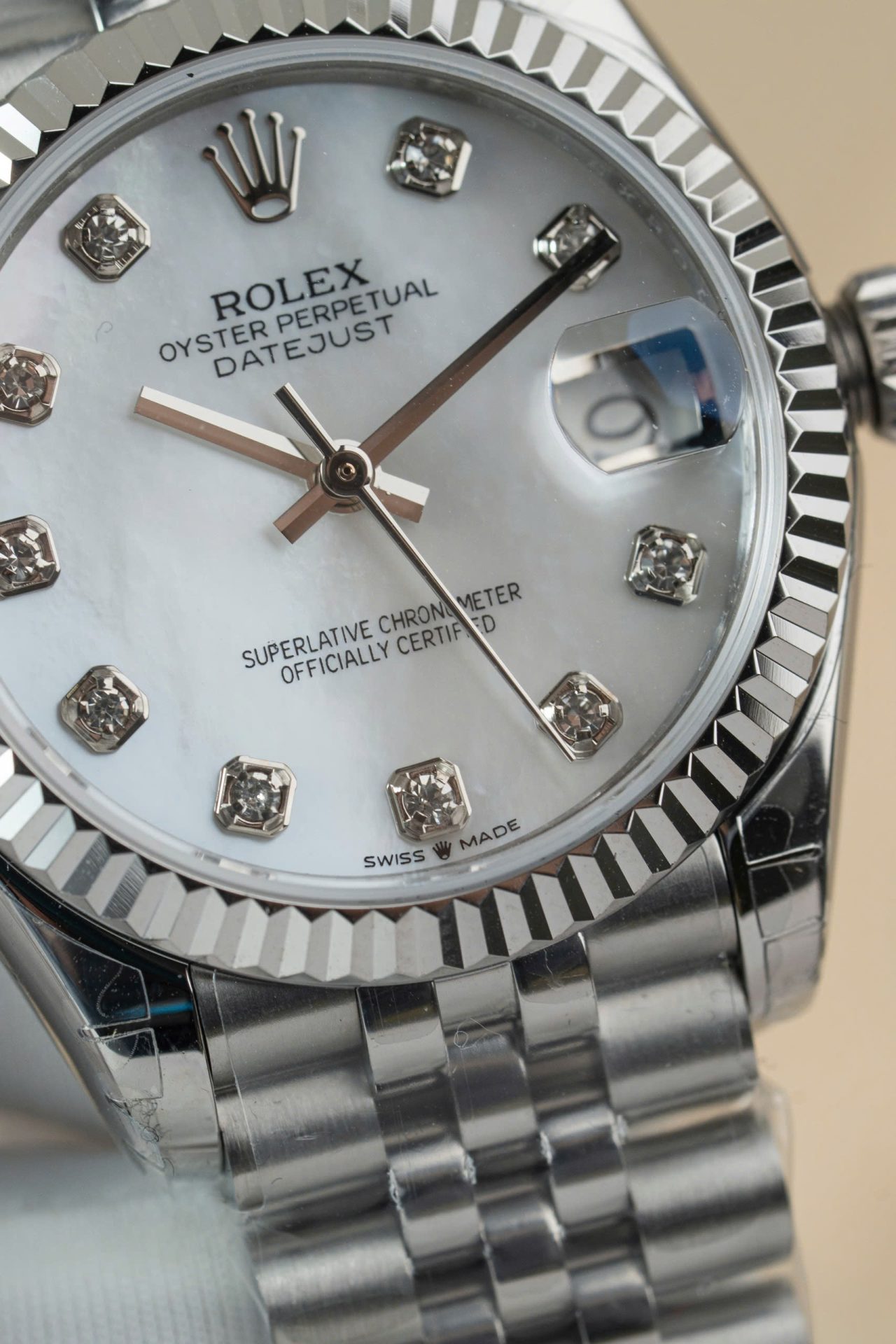 Rolex DateJust Lady Fake Watch Dial Mother Of Pearl Jubilee Strap 31mm - Elite Watch Atelier