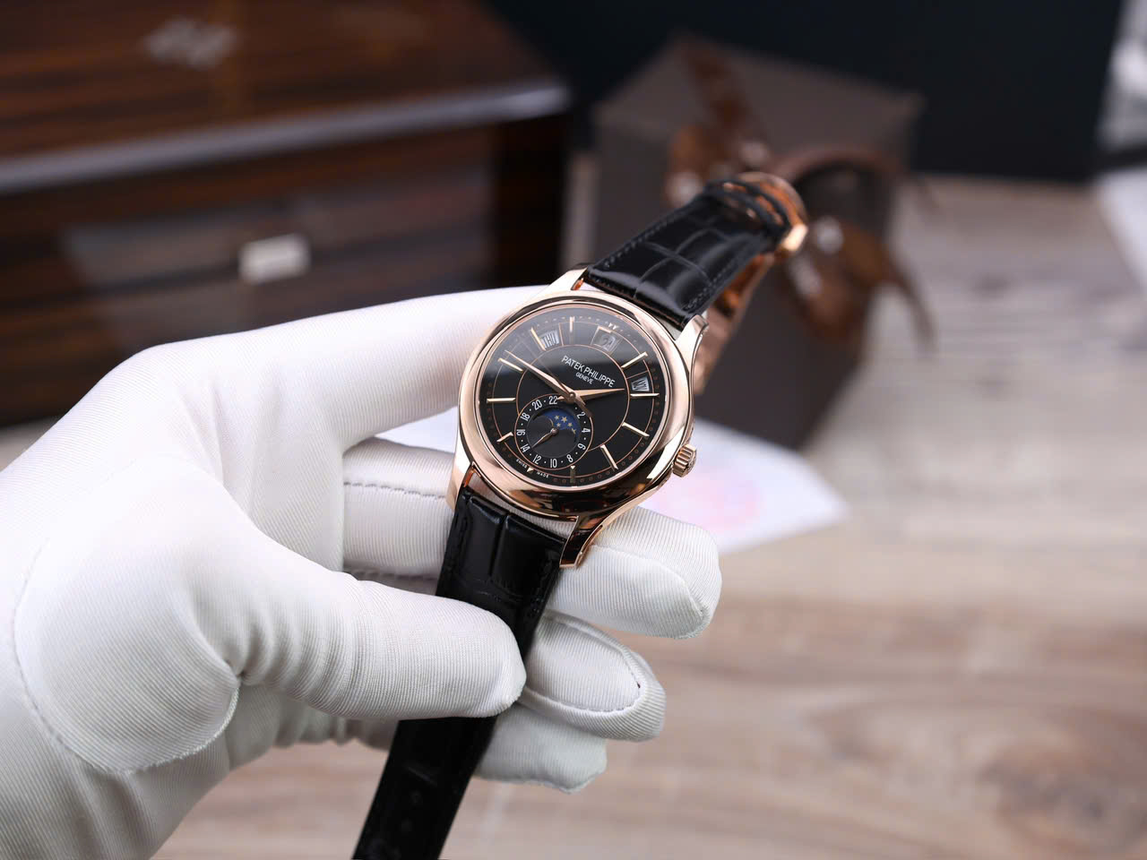 Patek Philippe Replica Watch Complications 5205R 18K Gold Wrapped Custom 40mm - Top club