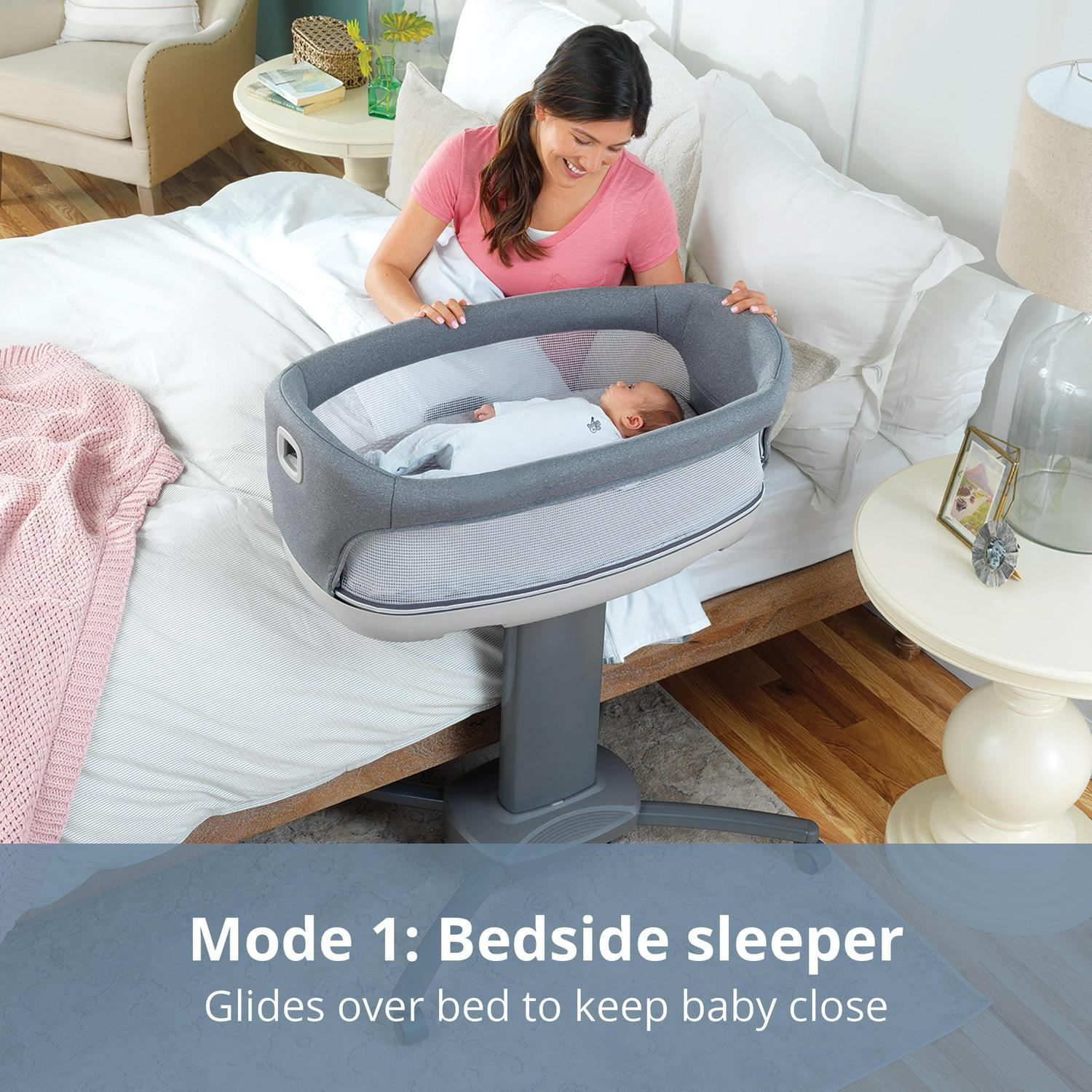 Chicco Close to You 3-in-1 Portable Bedside Bassinet and Changing Table - Heather Grey (Grey). New