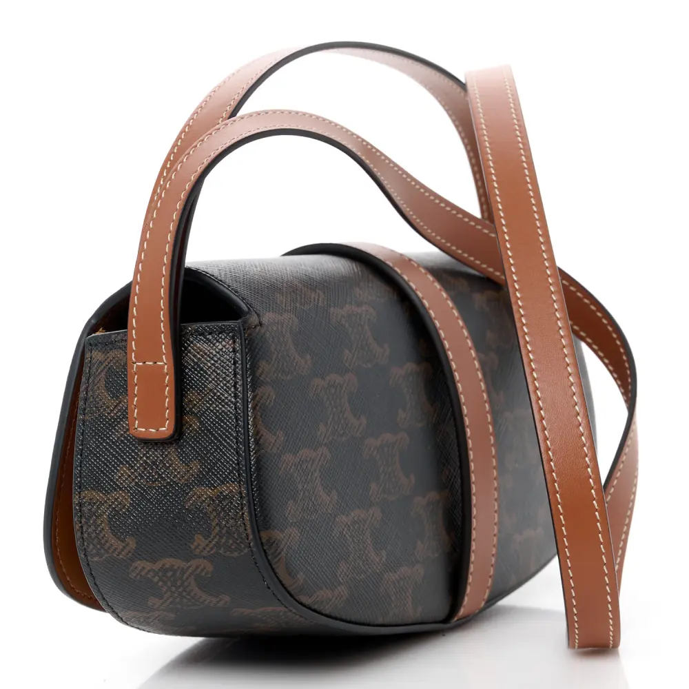 High-Quality Replica of Celine Tan Triomphe Small Tabou Clutch1:1High-quality replica