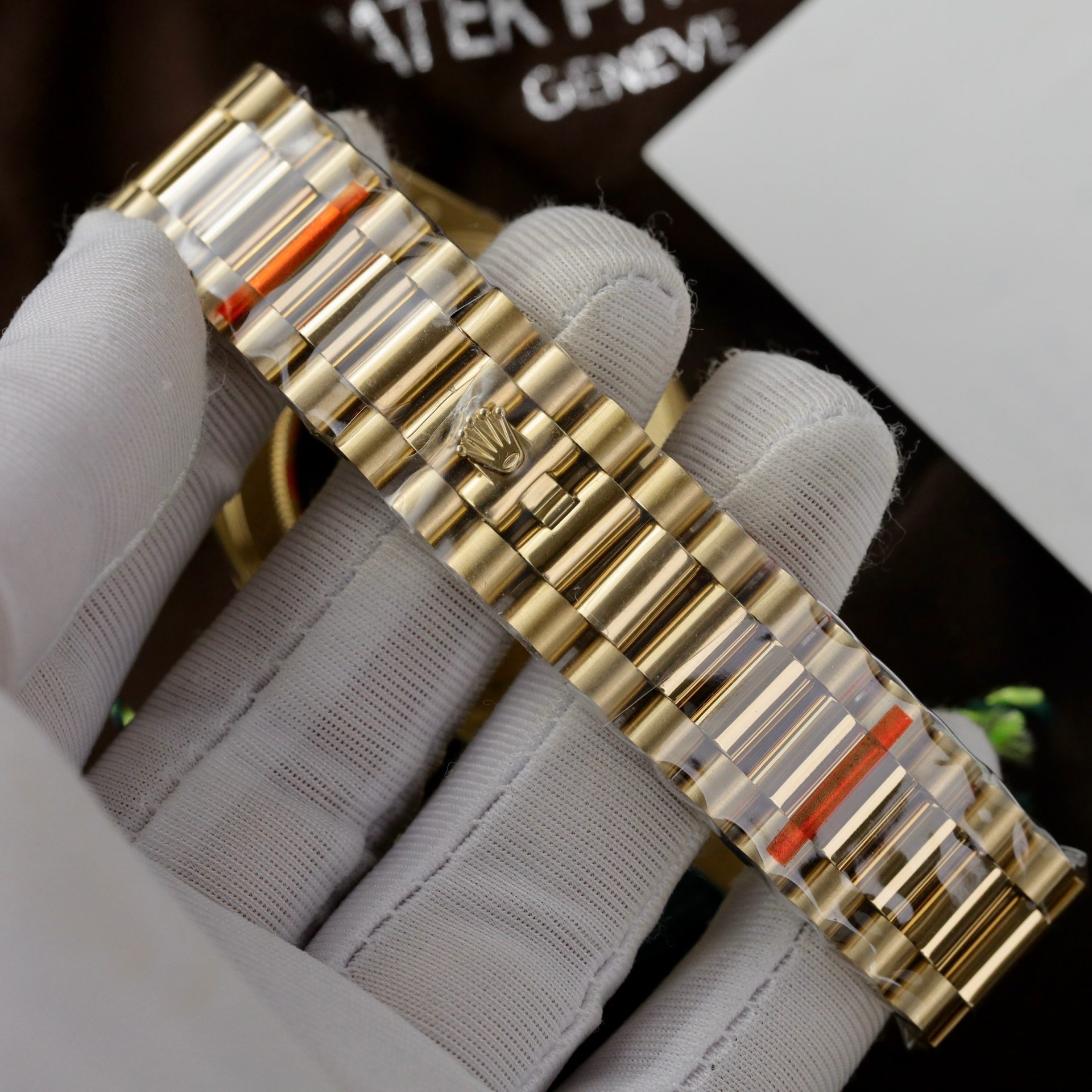 Rolex Replica Watch Day-Date 228238-0069 Green Ombre 185 Grams QF Factory 40mm - Top club