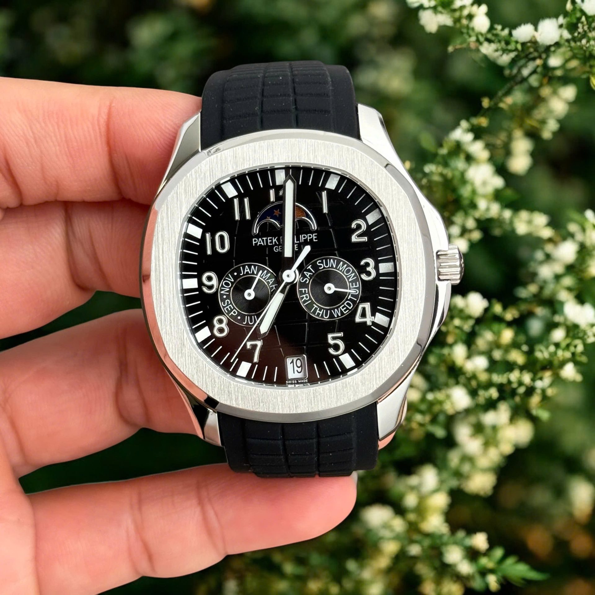 Patek Philippe Aquanaut 5261 Replica Watch Best Quality Black Rubber Strap 40mm - Top club