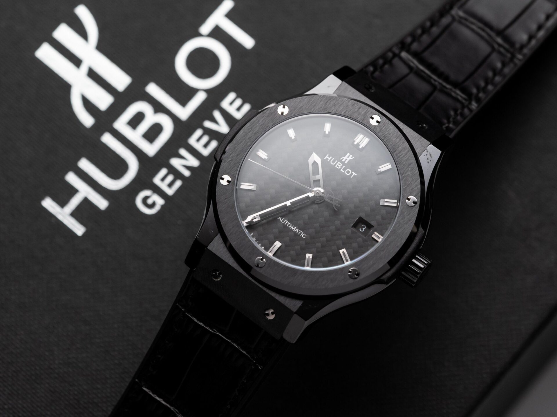 Hublot Classic Fusion Ceramic Carbon Dial Replica Watch Leather Strap GSF 42mm - Elite Watch Atelier