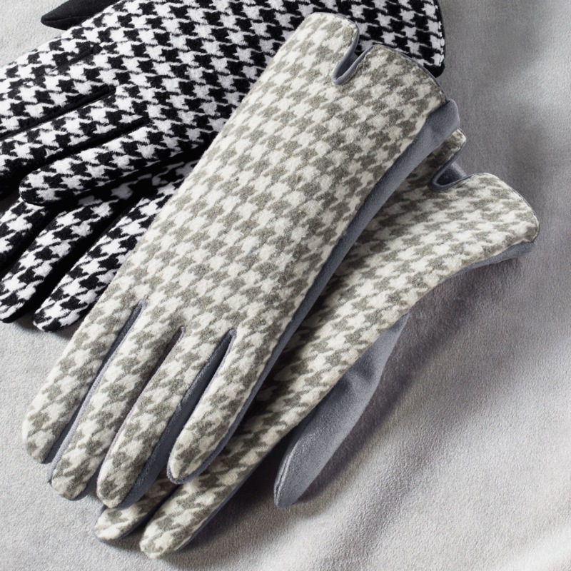 Houndstooth Glove - MIDNIGHT VELVET CATALOG