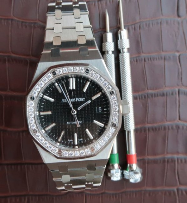 Replica Audemars Piguet JF Royal Oak 41mm 15400 Diamonds Bezel Black Dial Bracelet A3120 - Top club