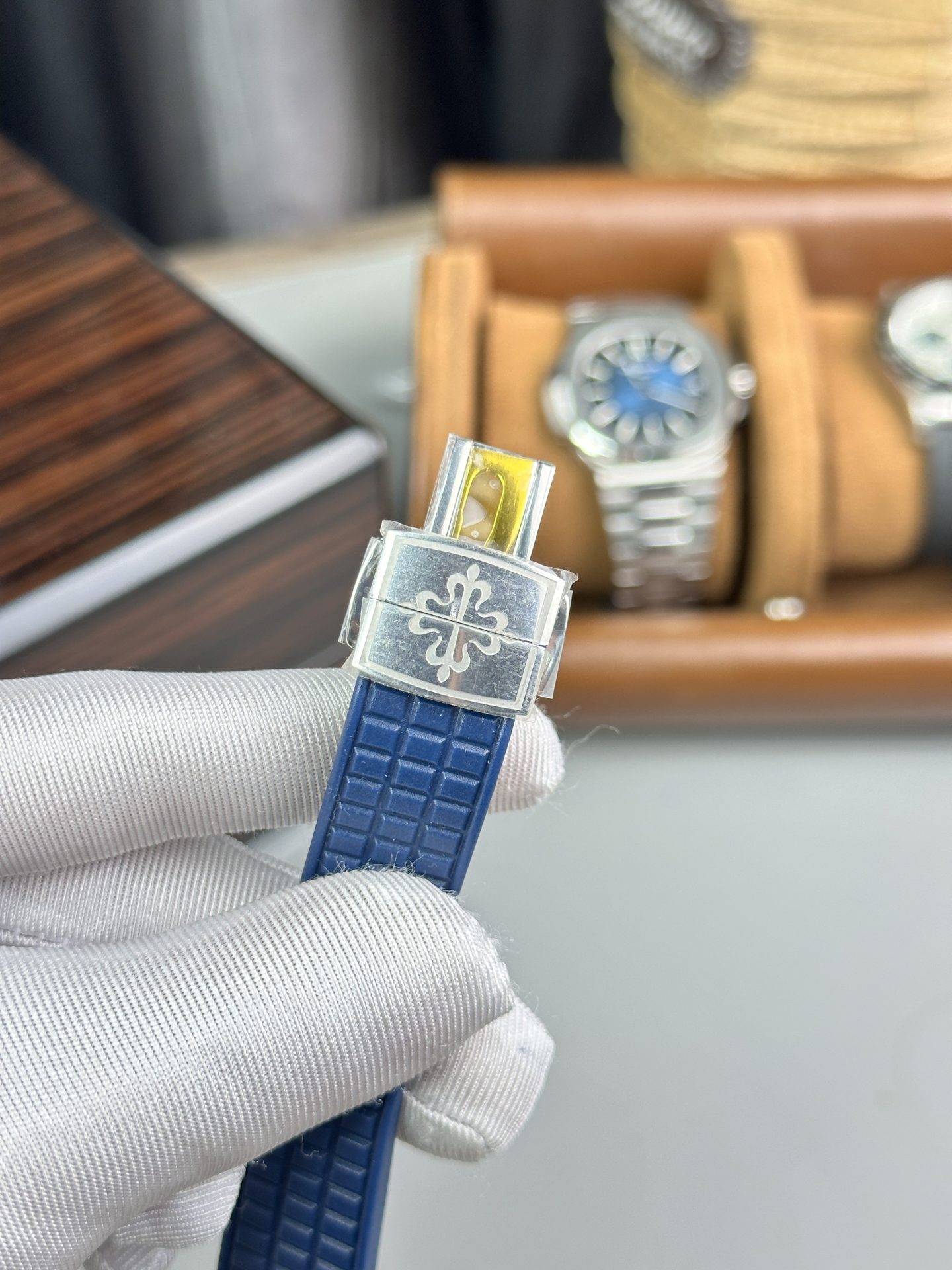 Patek Philippe Replica Watch Aquanaut 5067A Blue Dial With Stone Benzene PPF 35.6mm - Top club