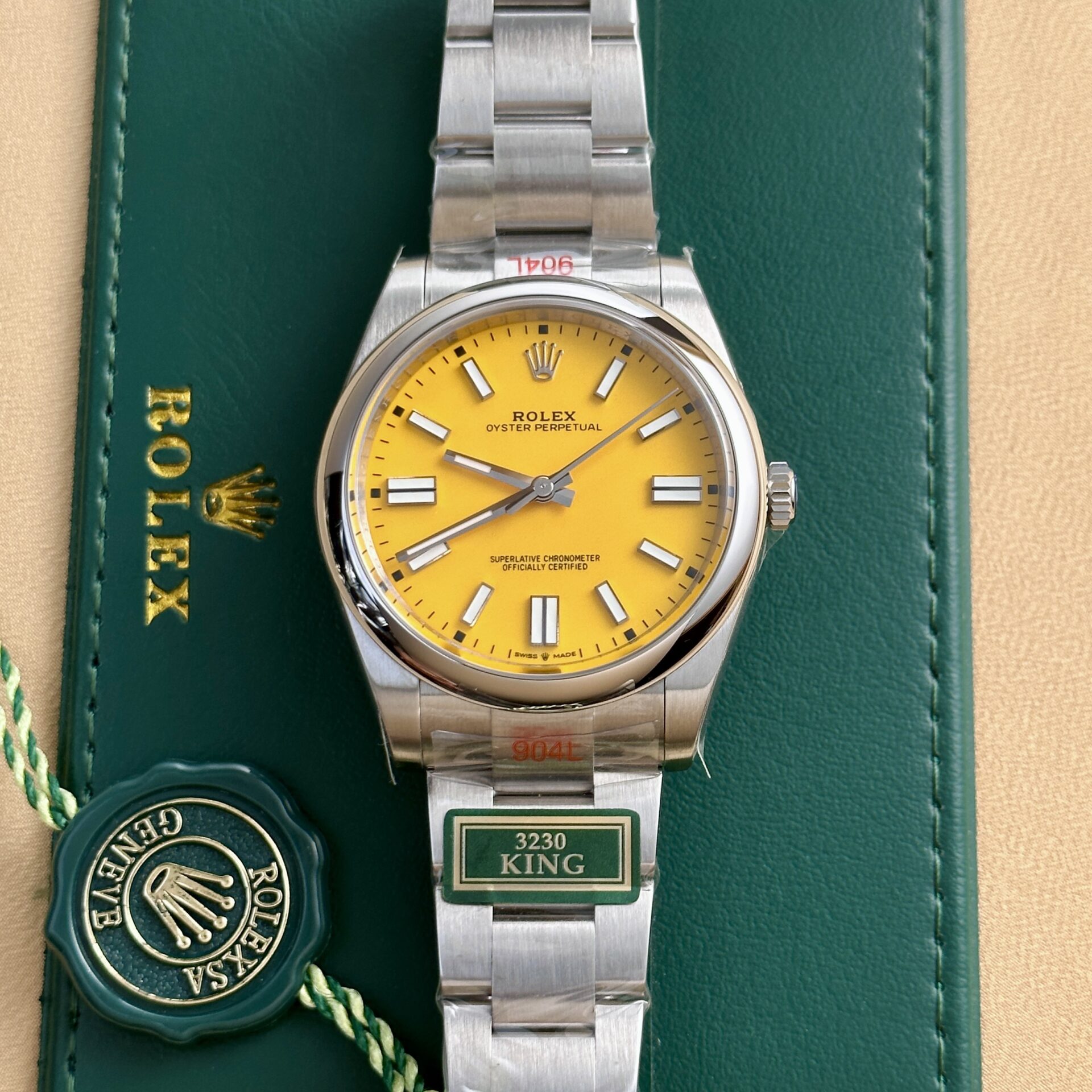 Rolex Oyster Perpetual 124300 Yellow Dial Replica Watch King 41mm - Top club